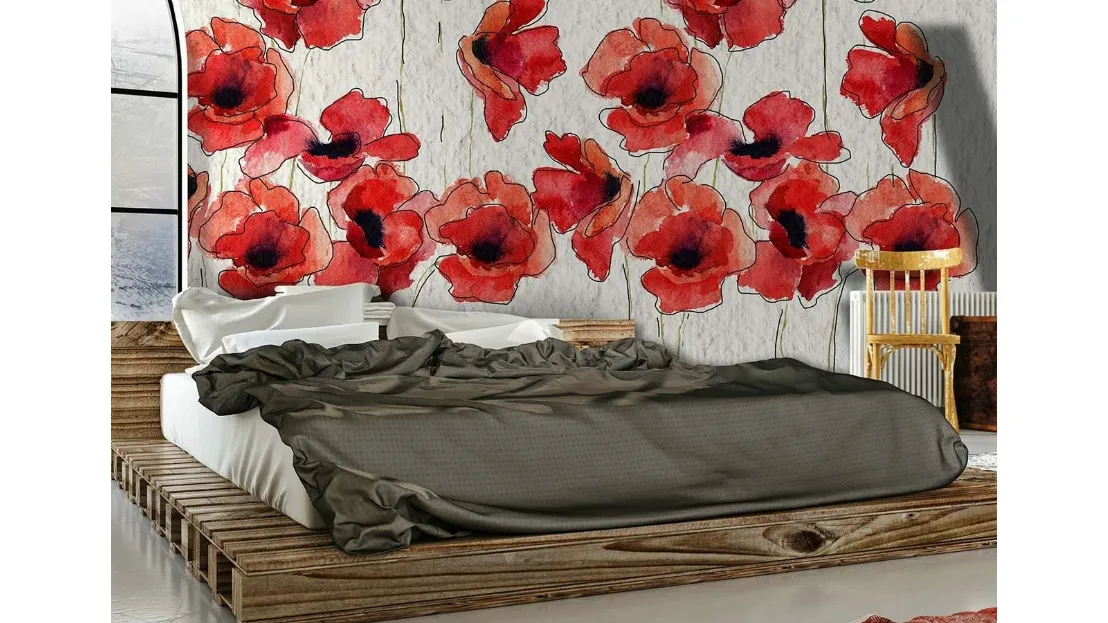 Carta da parati floreale con papaveri Tulipared di Instabilelab