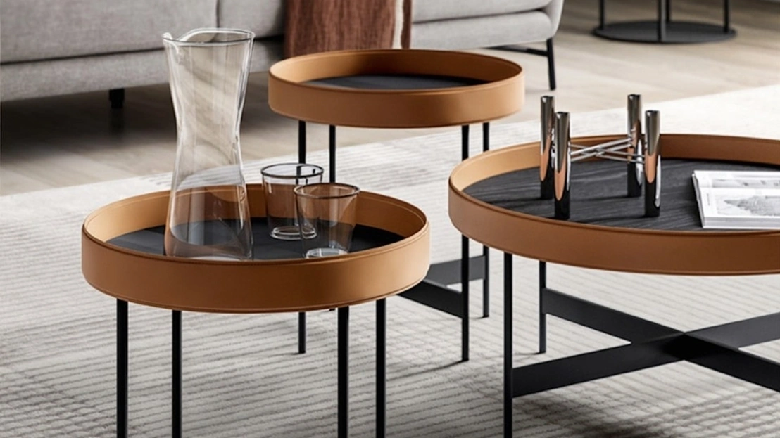 Tavolino in legno laccato Arena di Calligaris