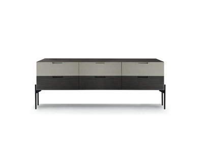 Gruppo Zero-16 di Devina Nais