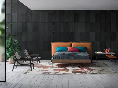 Letto con testiera in pelle imbottita con giroletto in Rovere Chloè Elegance di Devina Nais