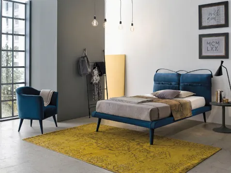Letto Corfù alla Francese in tessuto con testiera di Target Point