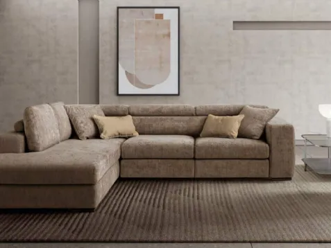 Divano in tessuto ad angolo Plaris di Le Comfort