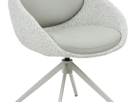 Sedia Averik di Bizzotto