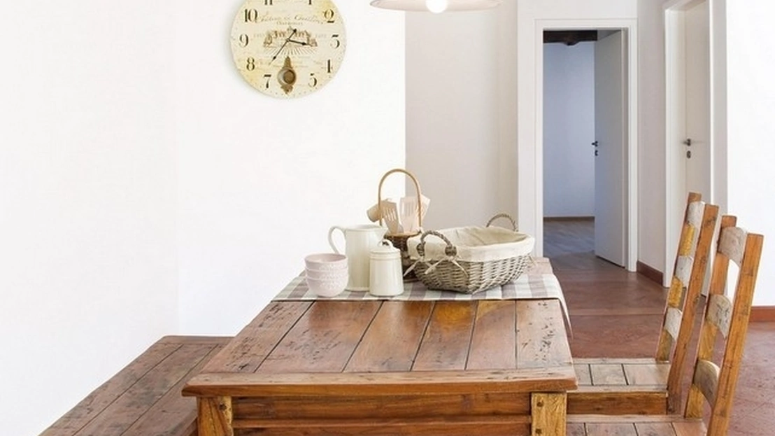 Sedia in legno d'acacia massiccio Chateaux di Bizzotto