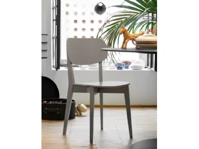 Sedia moderna in legno di faggio laccato tortora opaco Robinson di Connubia