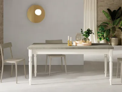 Tavolo Londra Allungabile con top in laminato e gambe in legno massello di Arredo3