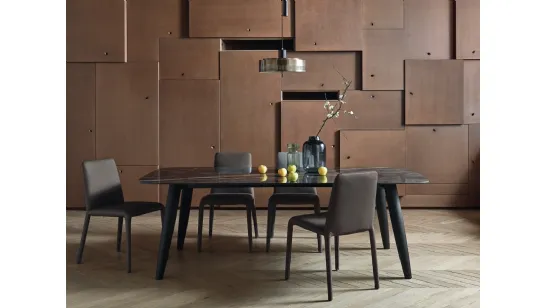 Tavolo Convivio in Ceramica Noir Desire di Sangiacomo