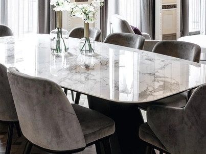 Tavolo fisso Icaro in ceramica di Calligaris
