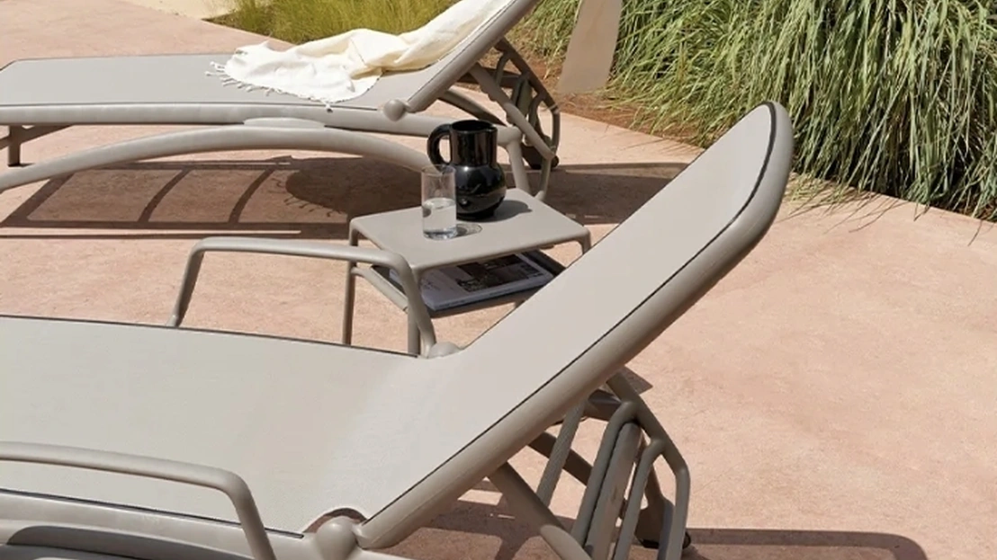 Lettino Prendisole impilabile Atlantico di Nardi