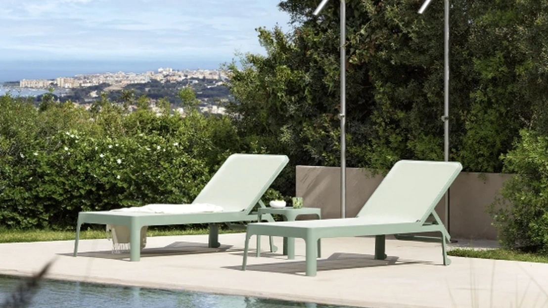 Lettino prendisole Plano in polipropilene e tessuto sintetico di Nardi